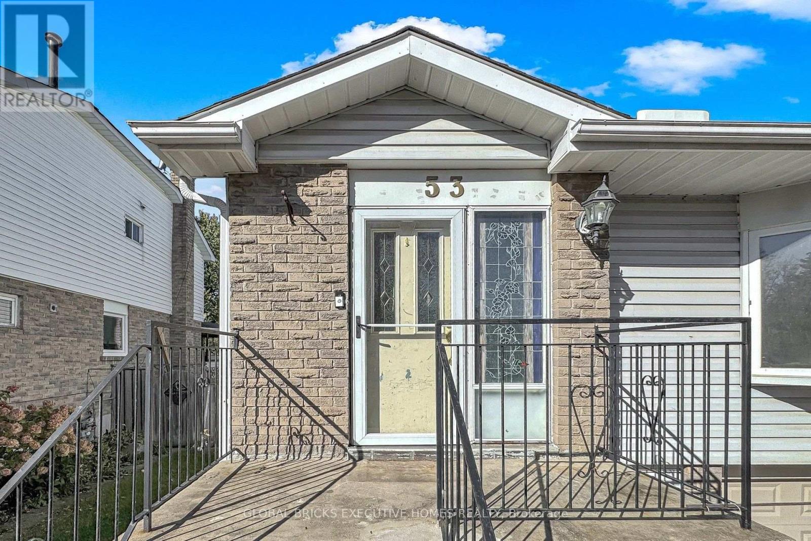 53 Goldring Drive, Whitby, Ontario  L1P 1B9 - Photo 24 - E14099942