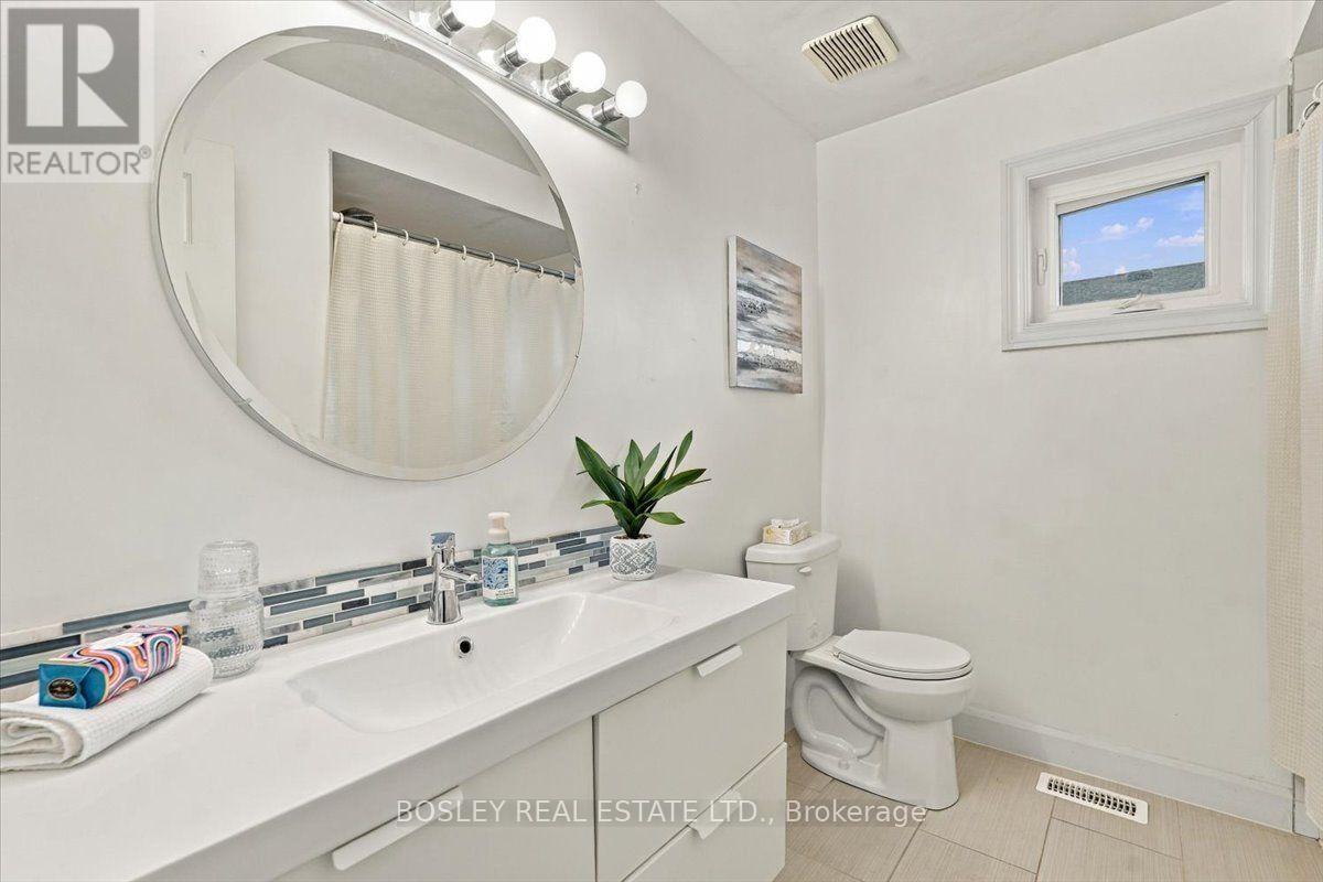 2259 Cottonwood Circle, Pickering, Ontario  L1X 2P9 - Photo 25 - E14099980