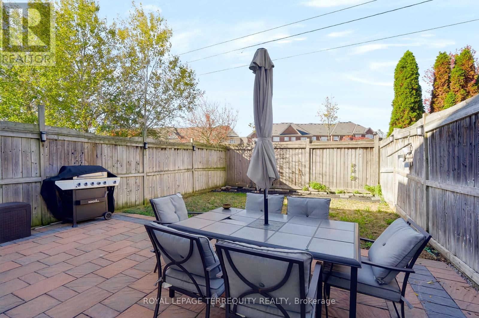 19 - 253 Sprucewood Crescent W, Clarington, Ontario  L1C 0G6 - Photo 20 - E14099984