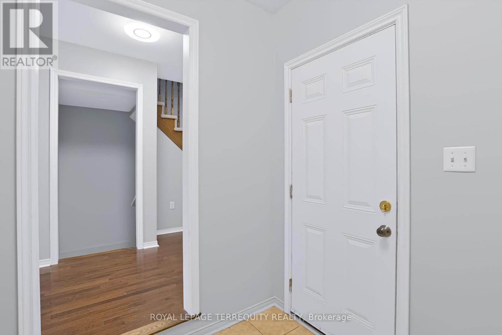 19 - 253 Sprucewood Crescent W, Clarington, Ontario  L1C 0G6 - Photo 47 - E14099984