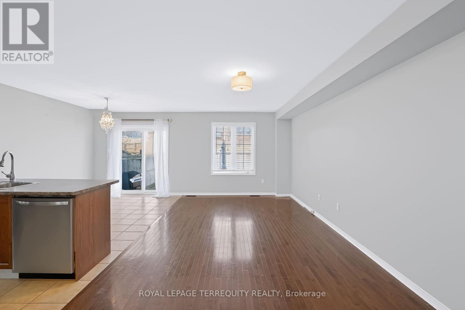 19 - 253 Sprucewood Crescent W, Clarington, Ontario  L1C 0G6 - Photo 48 - E14099984