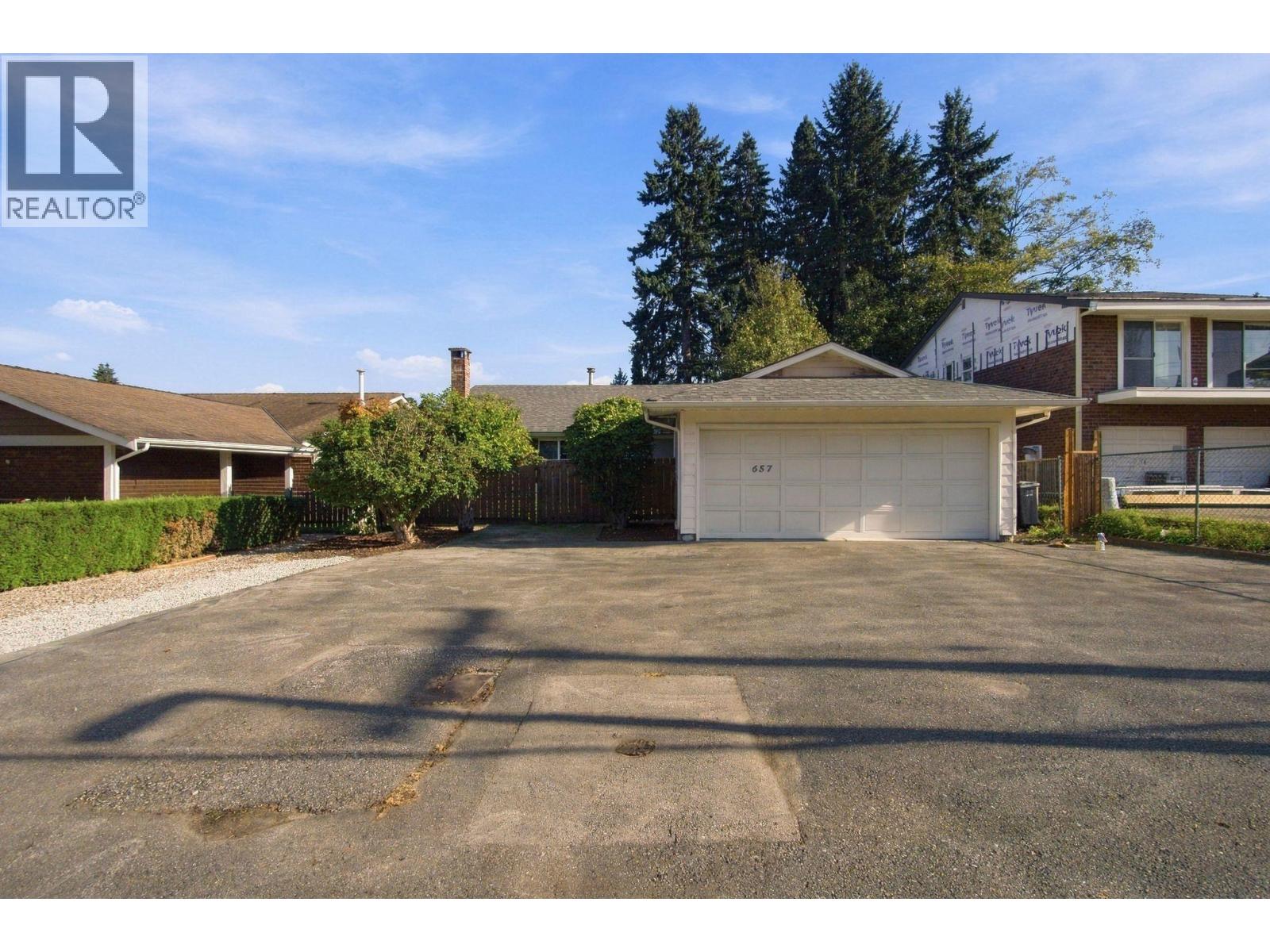 657 Poirier Street, Coquitlam, British Columbia  V3J 7M5 - Photo 36 - R3177059