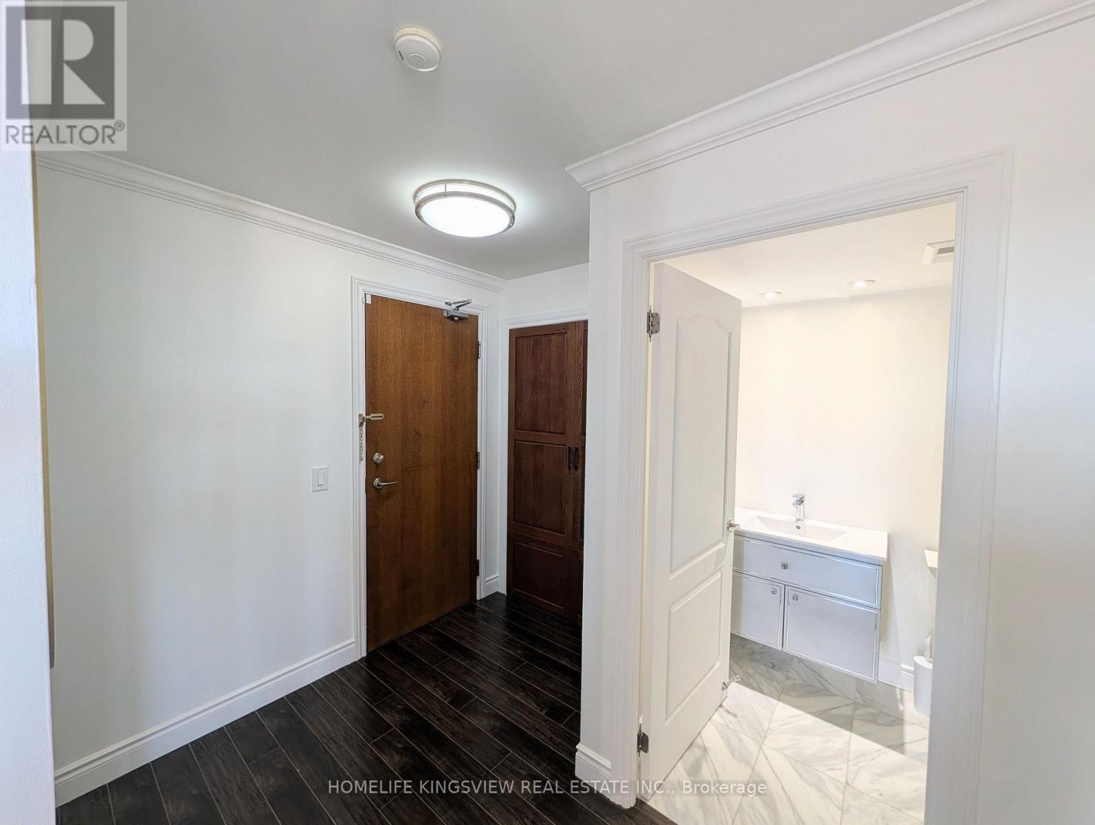 1104 - 60 Disera Drive, Vaughan, Ontario  L4J 9G1 - Photo 13 - N14099836