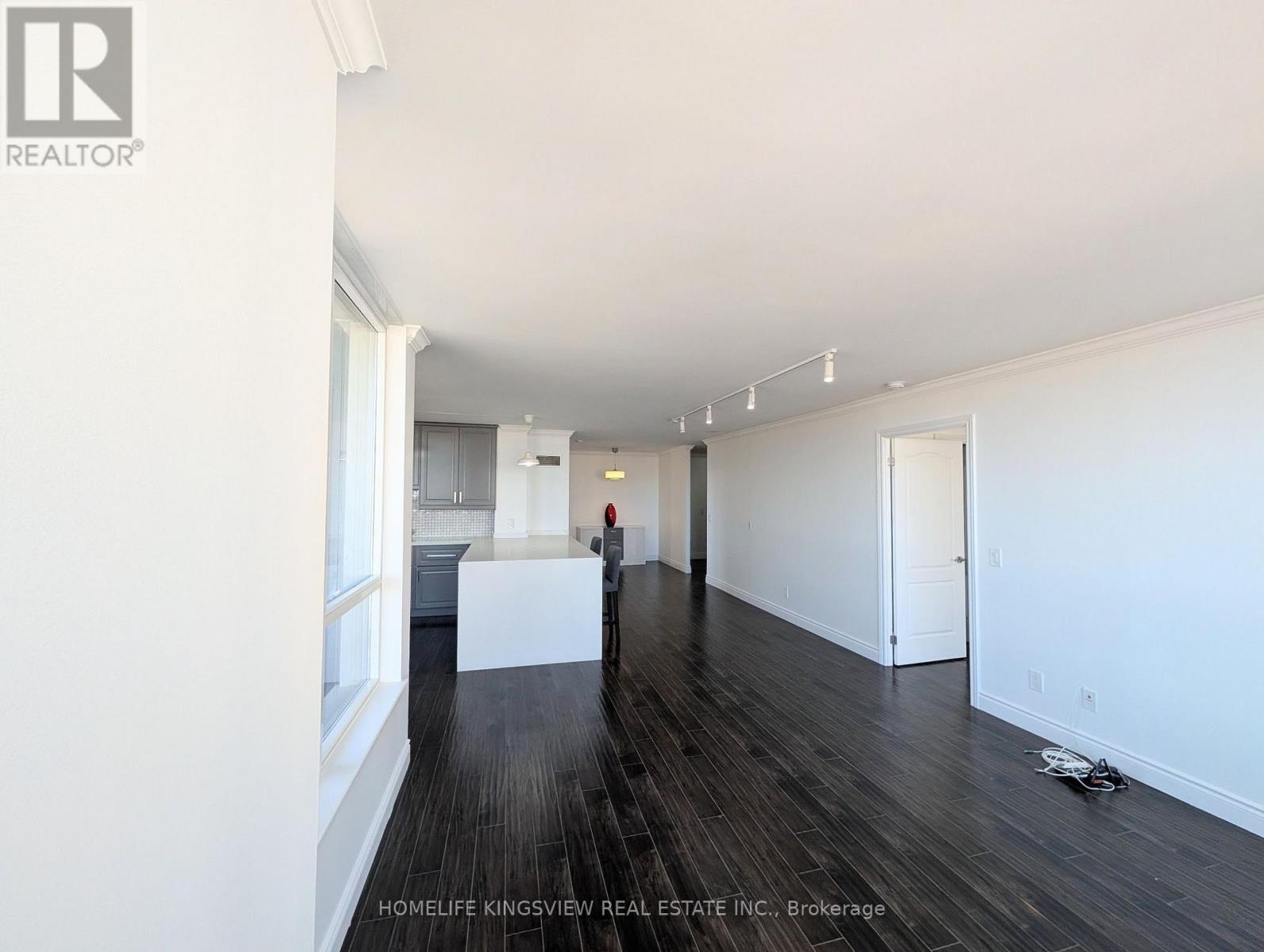1104 - 60 Disera Drive, Vaughan, Ontario  L4J 9G1 - Photo 8 - N14099836