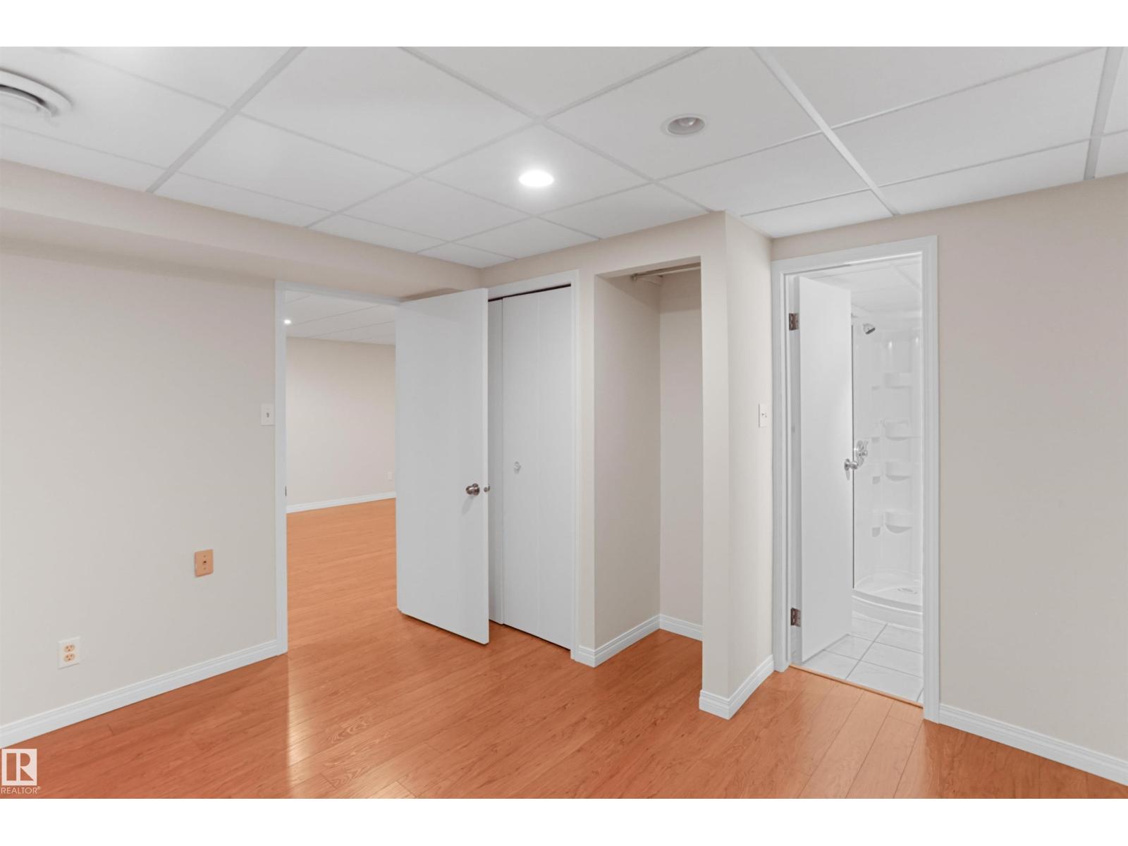 48 PIPESTONE DR