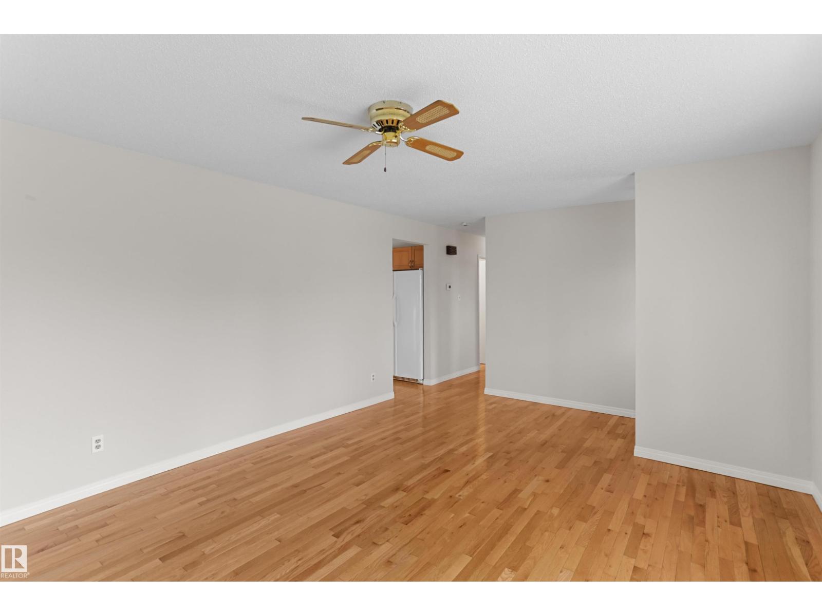48 PIPESTONE DR