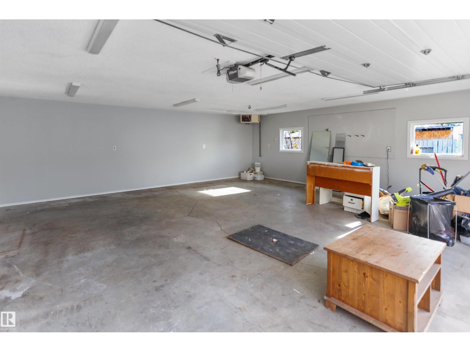 48 PIPESTONE DR