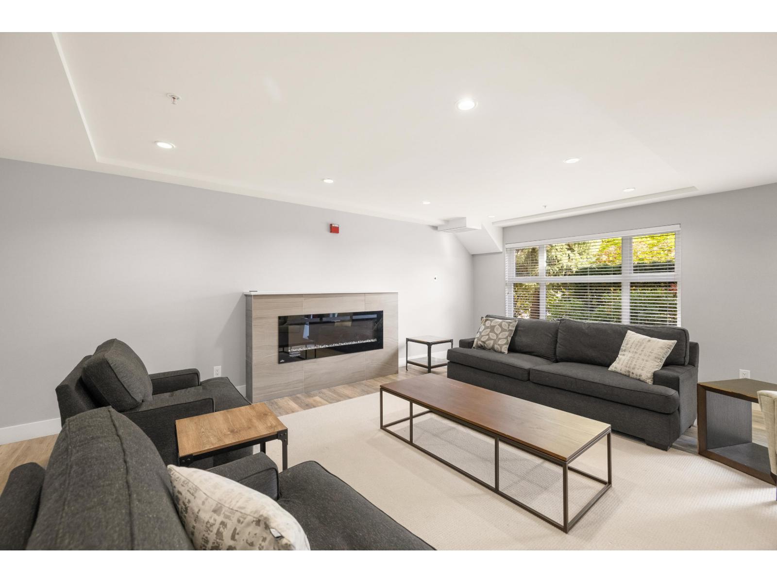 201 5020 221A STREET
