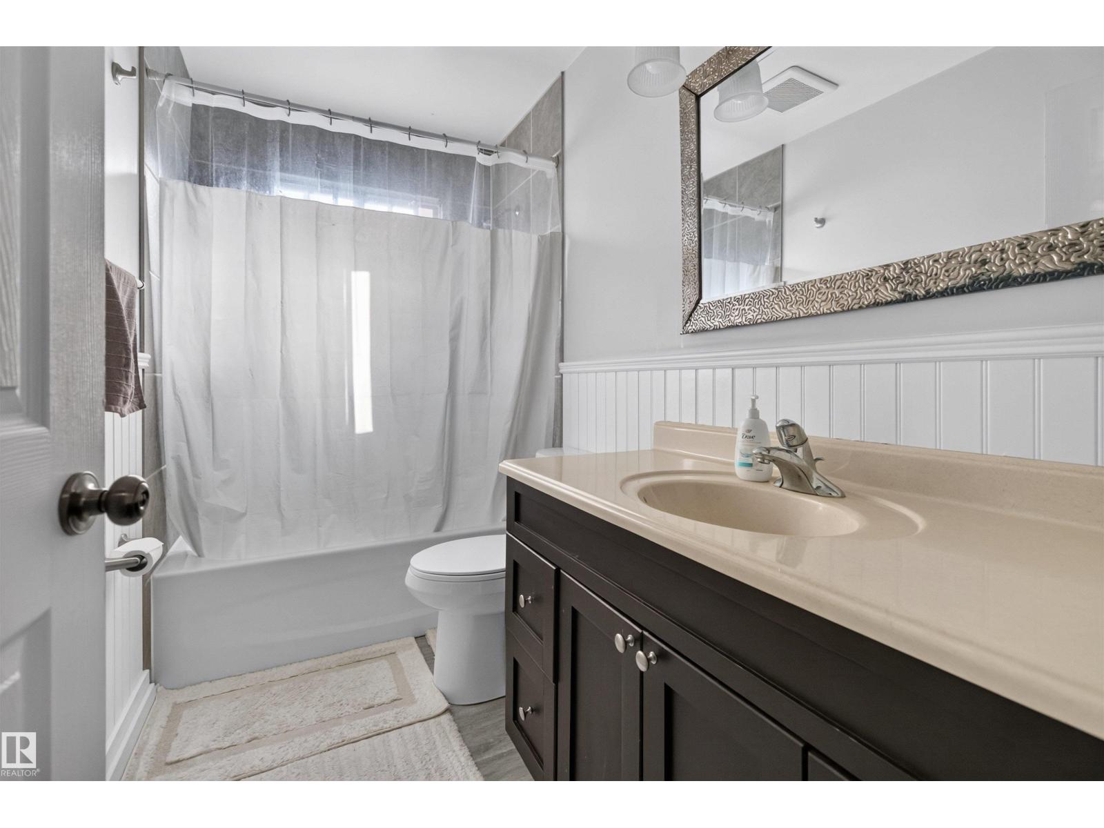 15104 74 ST NW