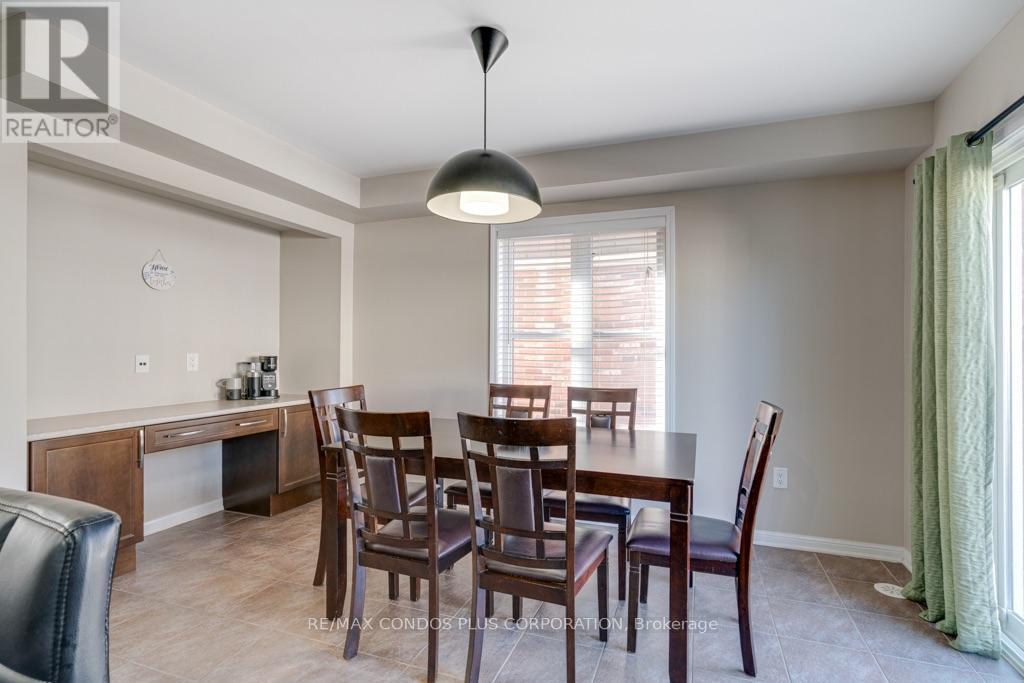 258 Magurn Lane, Milton, Ontario  L9T 7C5 - Photo 9 - W14099858