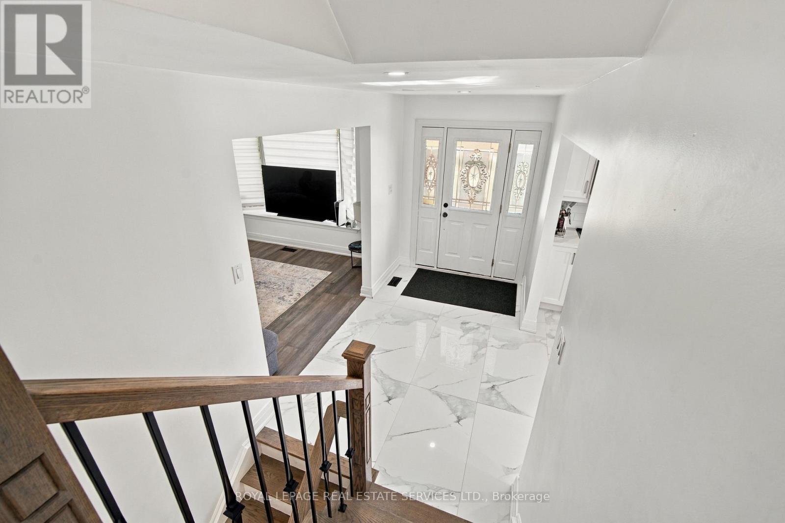 560 Stonecliffe Road, Oakville, Ontario  L6L 4N9 - Photo 23 - W14099982