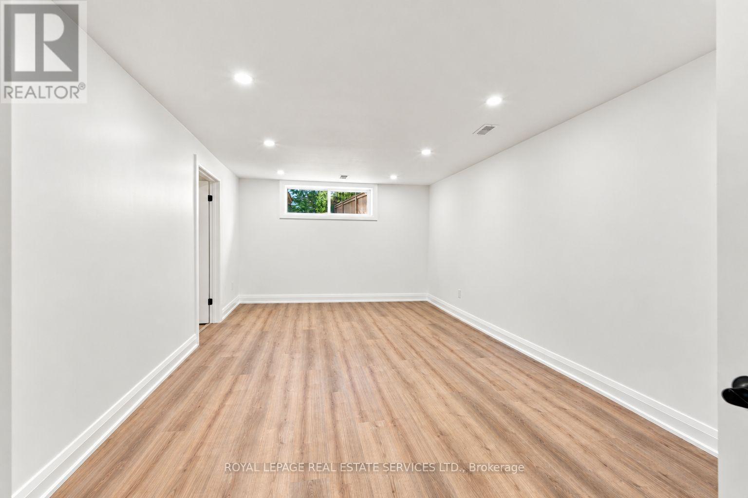560 Stonecliffe Road, Oakville, Ontario  L6L 4N9 - Photo 27 - W14099982
