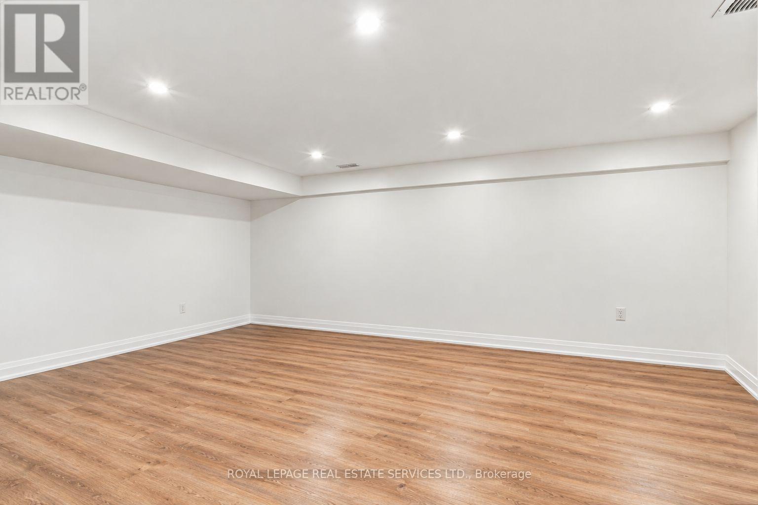 560 Stonecliffe Road, Oakville, Ontario  L6L 4N9 - Photo 29 - W14099982