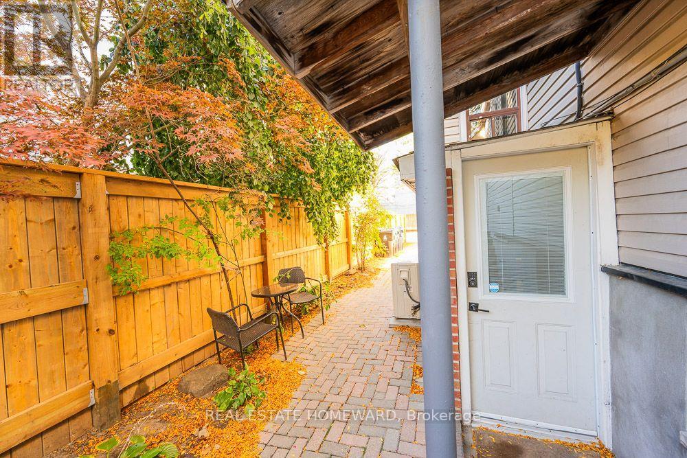 Lower - 145 Boston Avenue, Toronto, Ontario  M4M 2T8 - Photo 22 - E14032760