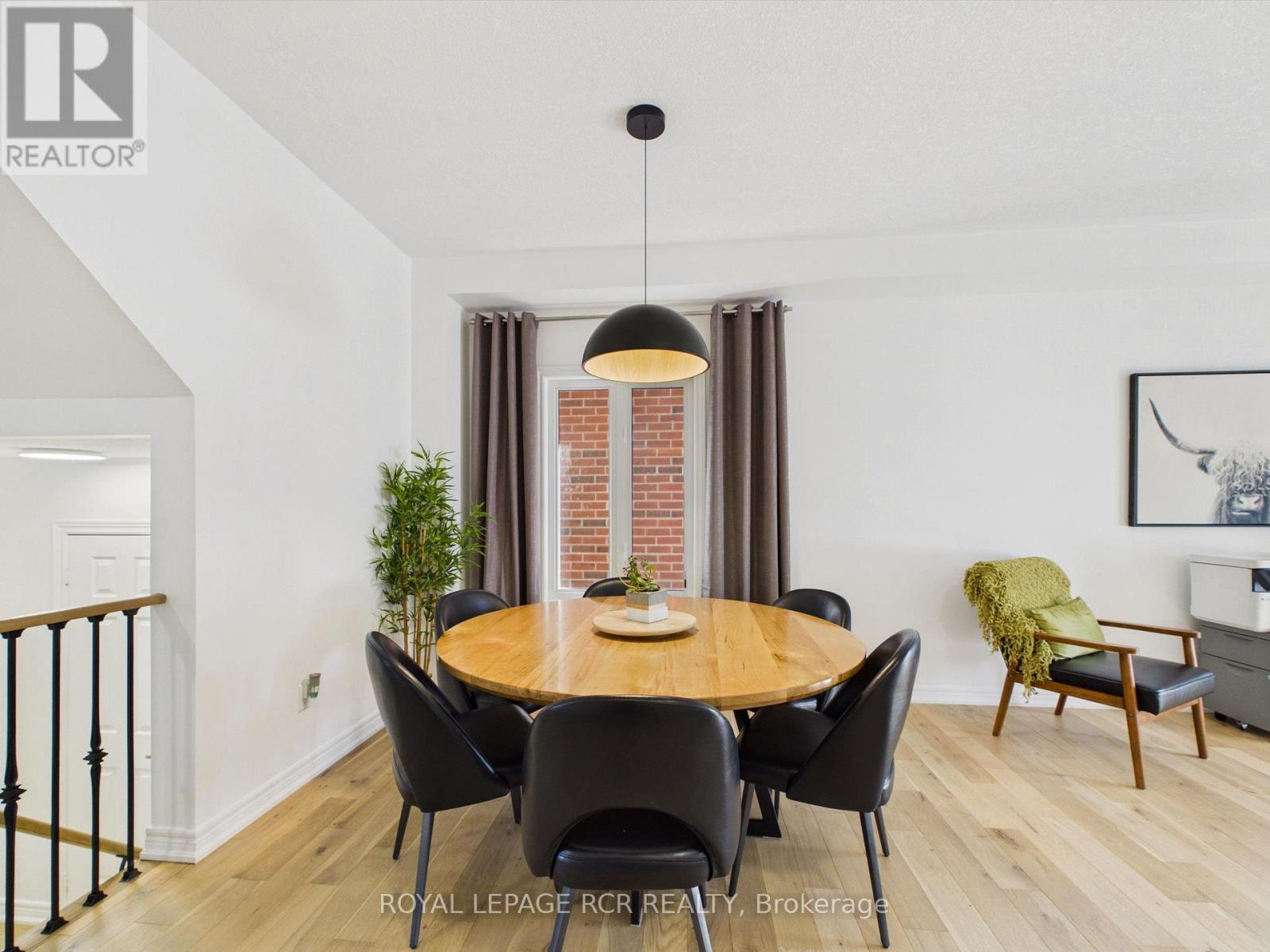 206 Shephard Avenue, New Tecumseth, Ontario  L9R 0K1 - Photo 3 - N14094464