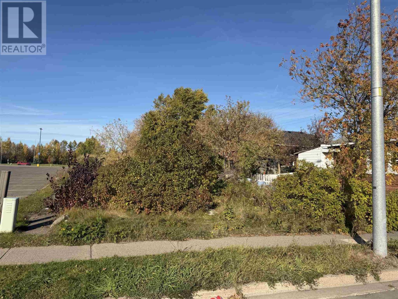 418 Albert St W, Sault Ste. Marie, Ontario P6A 1C3 - Photo 4 - SM262941