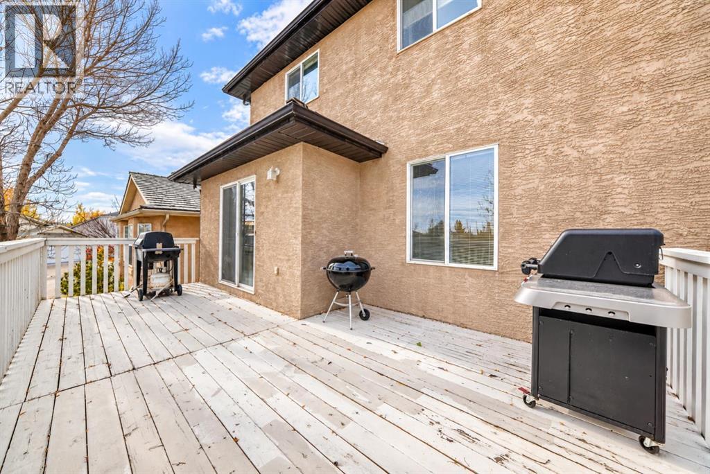 1210 Harvest Hills Drive NE