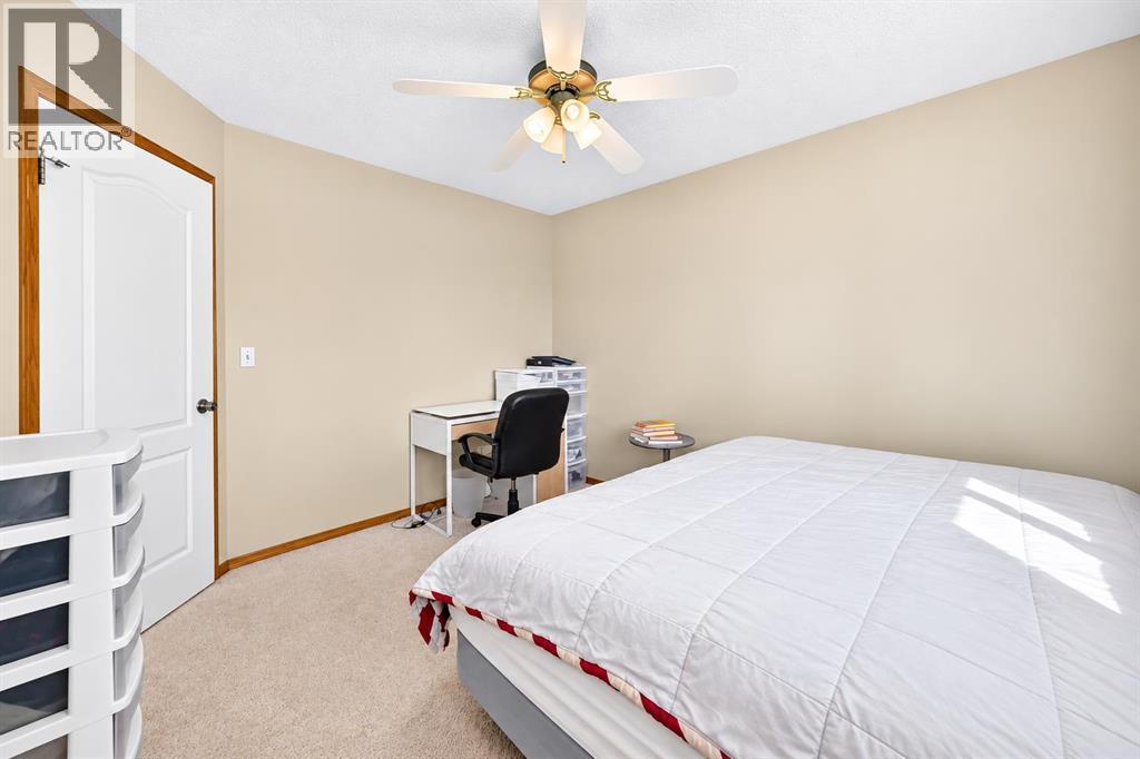 1210 Harvest Hills Drive NE