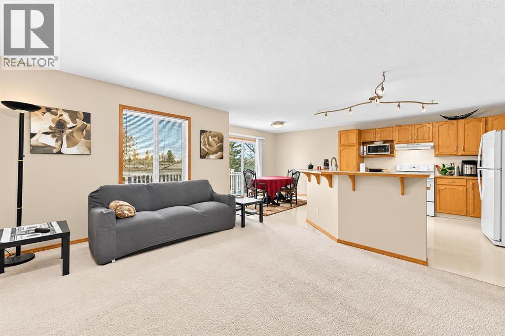 1210 Harvest Hills Drive NE