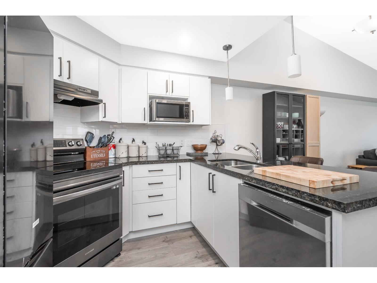 410 19730 56 Avenue, Langley, British Columbia  V3A 3X6 - Photo 11 - R3176515