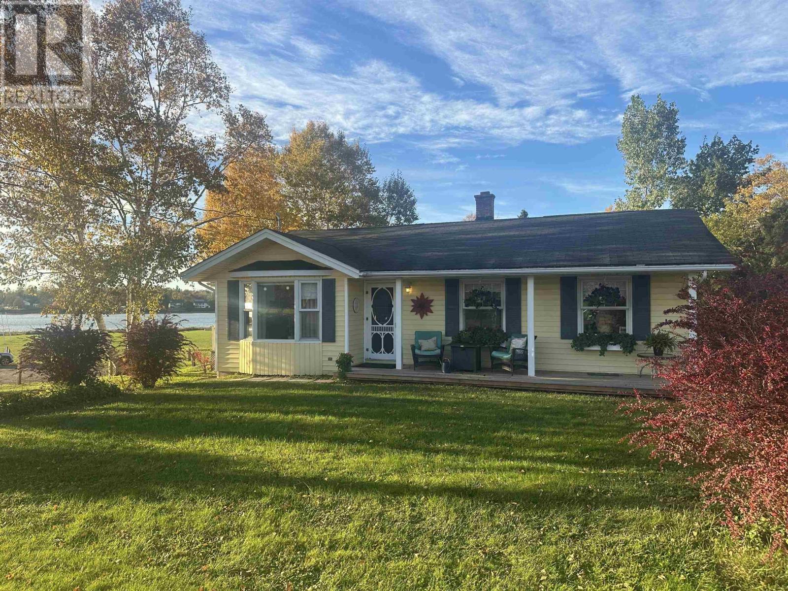 301 North Queen Elizabeth, Charlottetown, Prince Edward Island