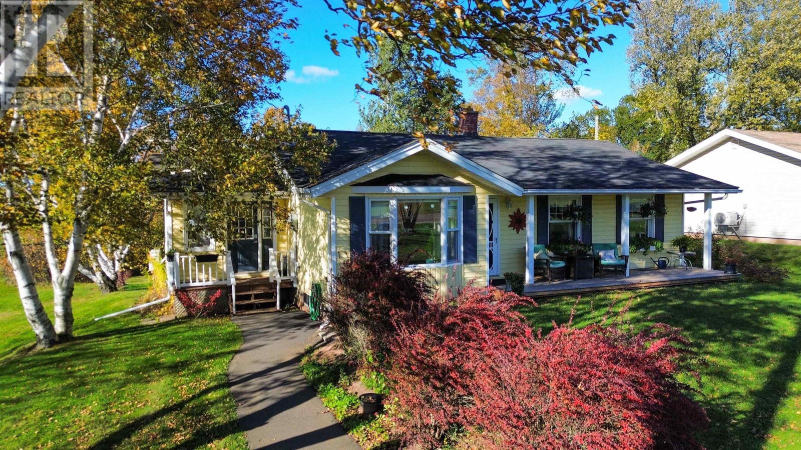 301 North Queen Elizabeth, Charlottetown, Prince Edward Island  C1A 3B4 - Photo 19 - 202626086