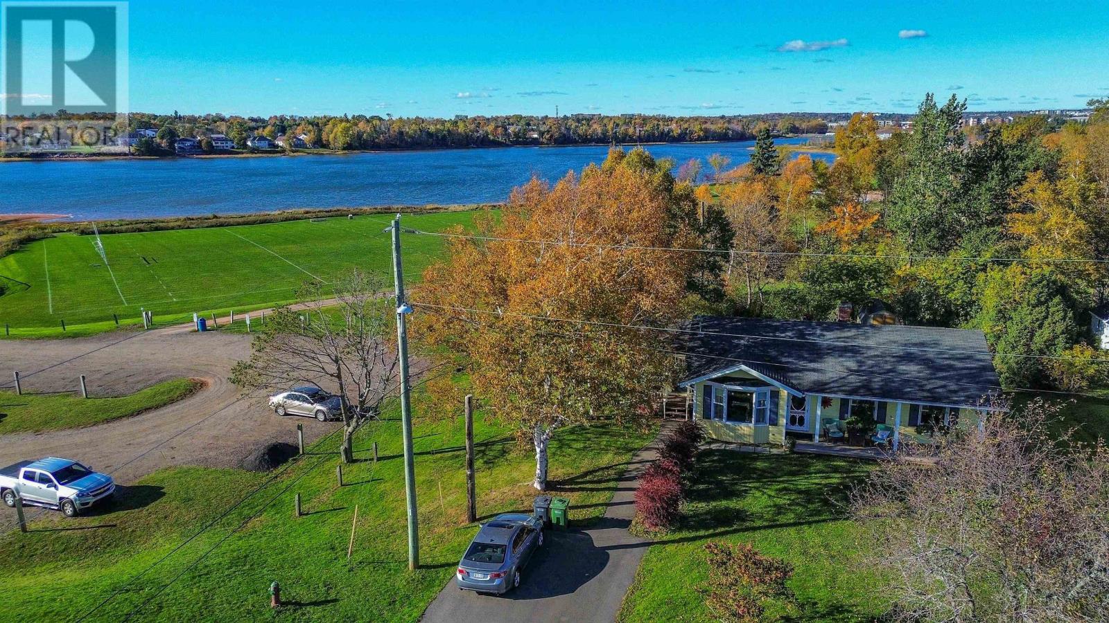 301 North Queen Elizabeth, Charlottetown, Prince Edward Island  C1A 3B4 - Photo 24 - 202626086