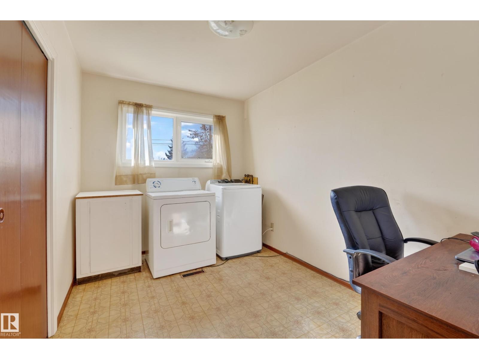 7615 135A AV NW
