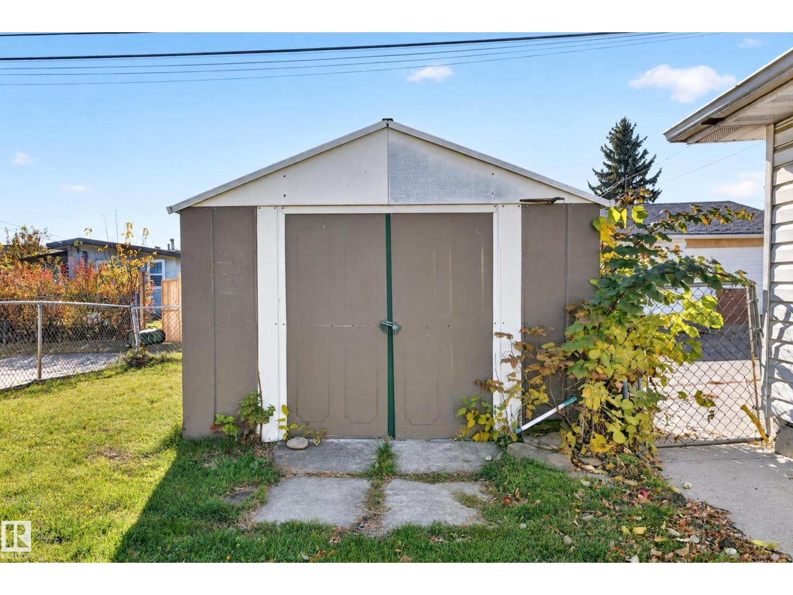 7615 135A AV NW