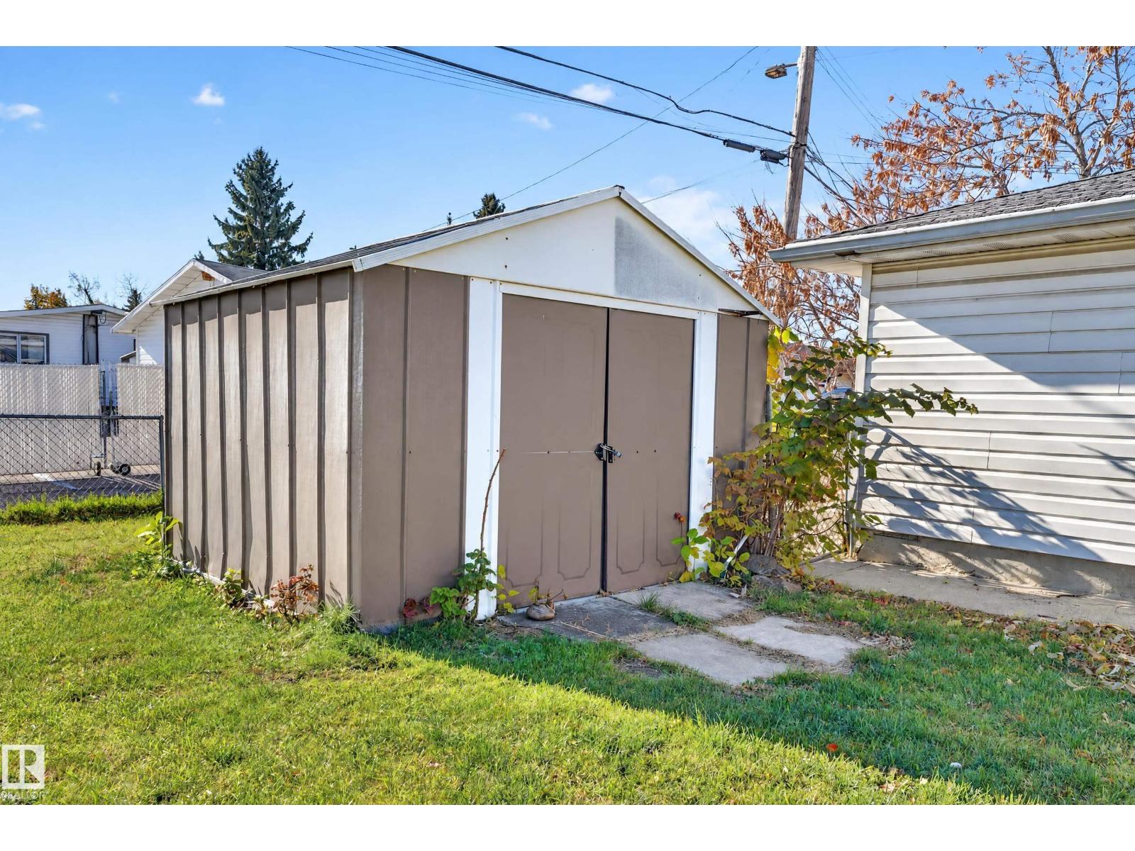 7615 135A AV NW