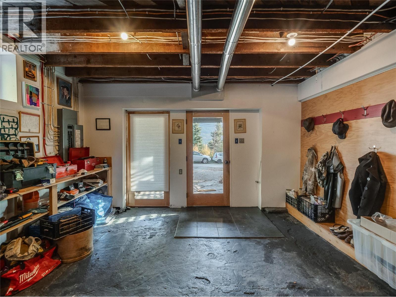 5995 Longbeach Road, Nelson, British Columbia  V1L 6P3 - Photo 52 - 10403828