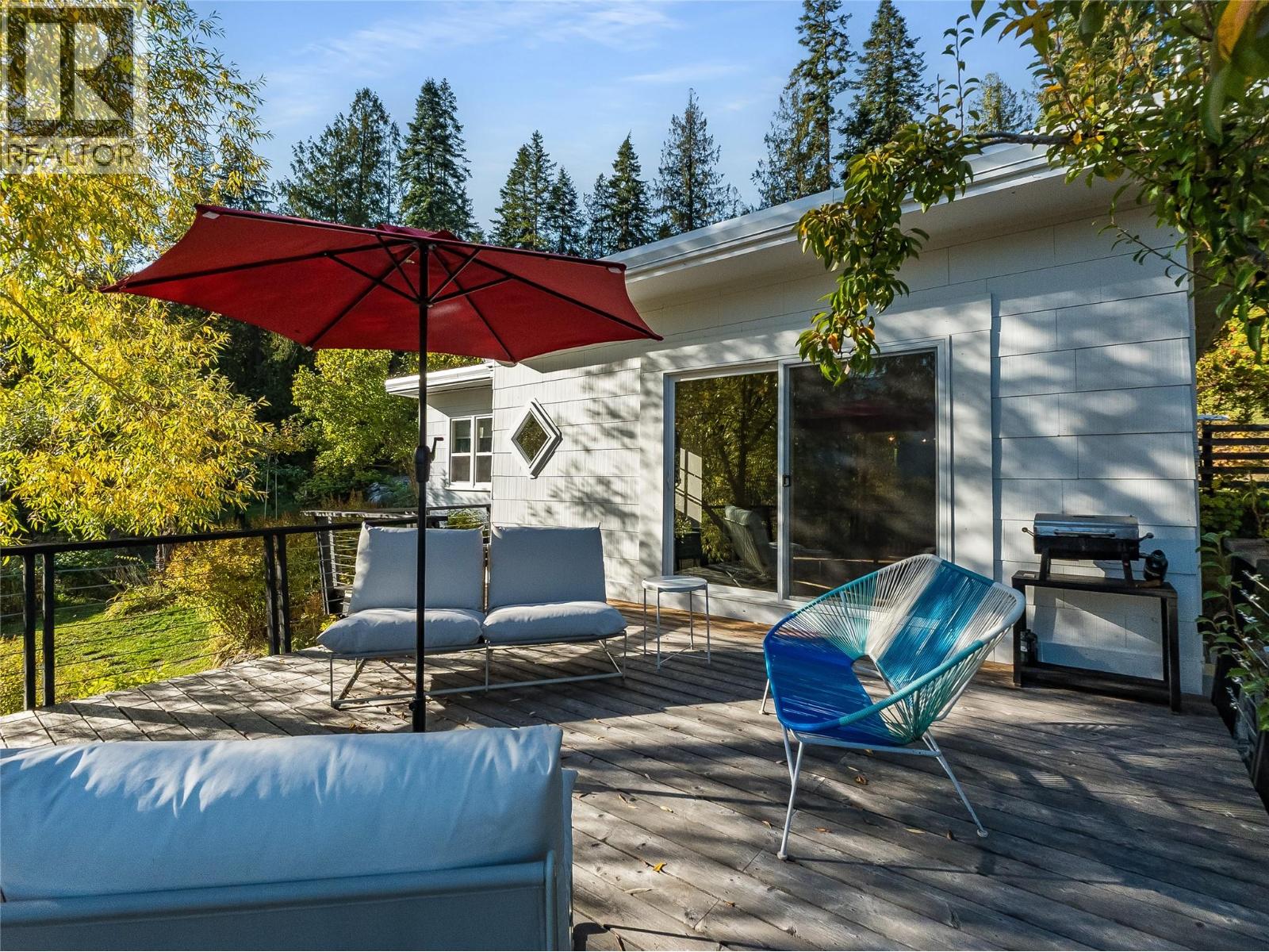 5995 Longbeach Road, Nelson, British Columbia  V1L 6P3 - Photo 19 - 10403828