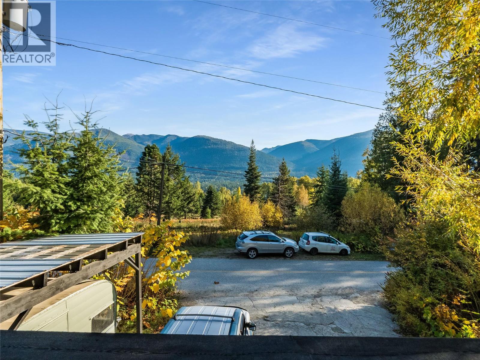 5995 Longbeach Road, Nelson, British Columbia  V1L 6P3 - Photo 17 - 10403828