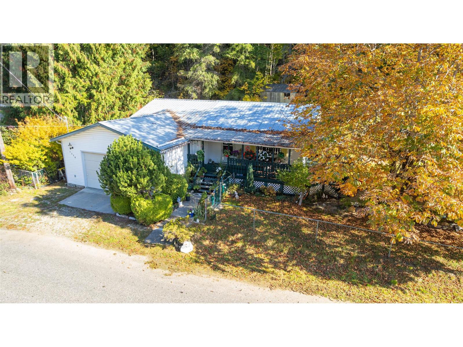 1418 Campbell Avenue, Riondel, British Columbia V0B 2B0 - Photo 29 - 10404030