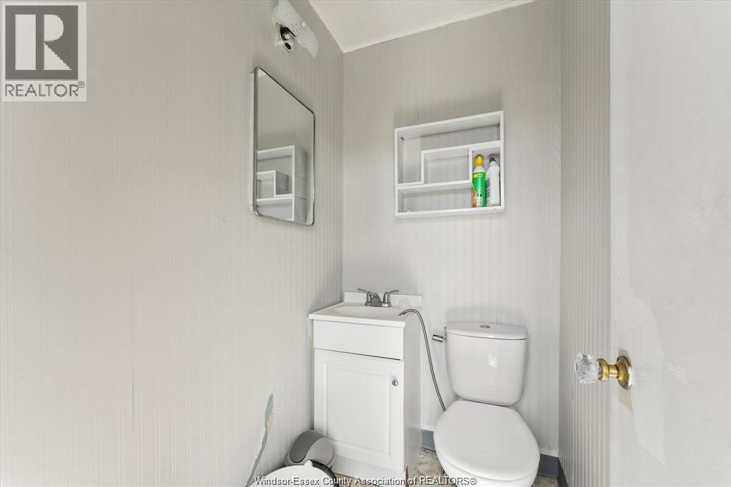 975 Parent, Windsor, Ontario  N9A 2E2 - Photo 15 - 26025817