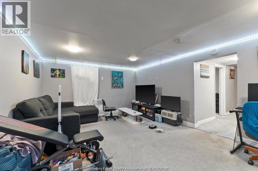 975 Parent, Windsor, Ontario  N9A 2E2 - Photo 30 - 26025817