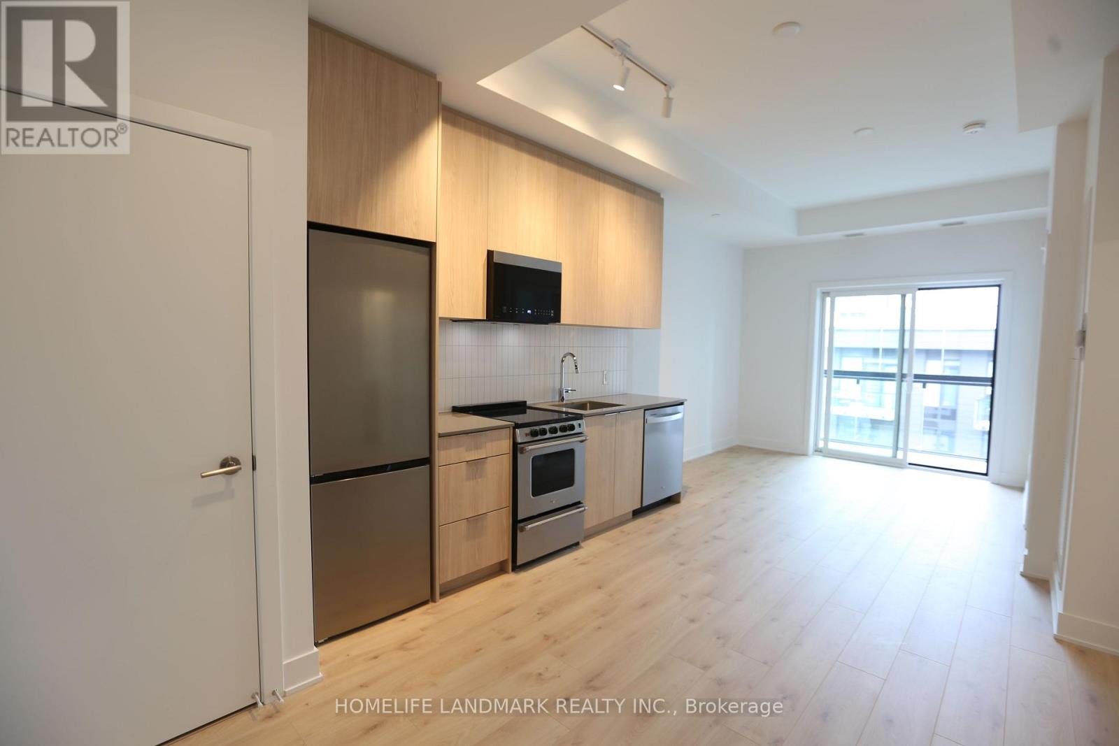 713 - 3008 William Cutmore Boulevard, Oakville, Ontario  L6H 8E7 - Photo 2 - W13885498