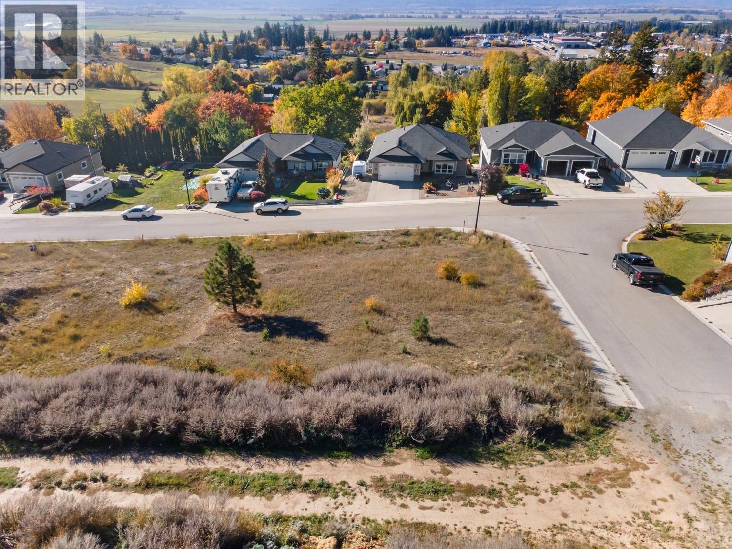 1138 12th Avenue N, Creston, British Columbia V0B 1G6 - Photo 2 - 10403967
