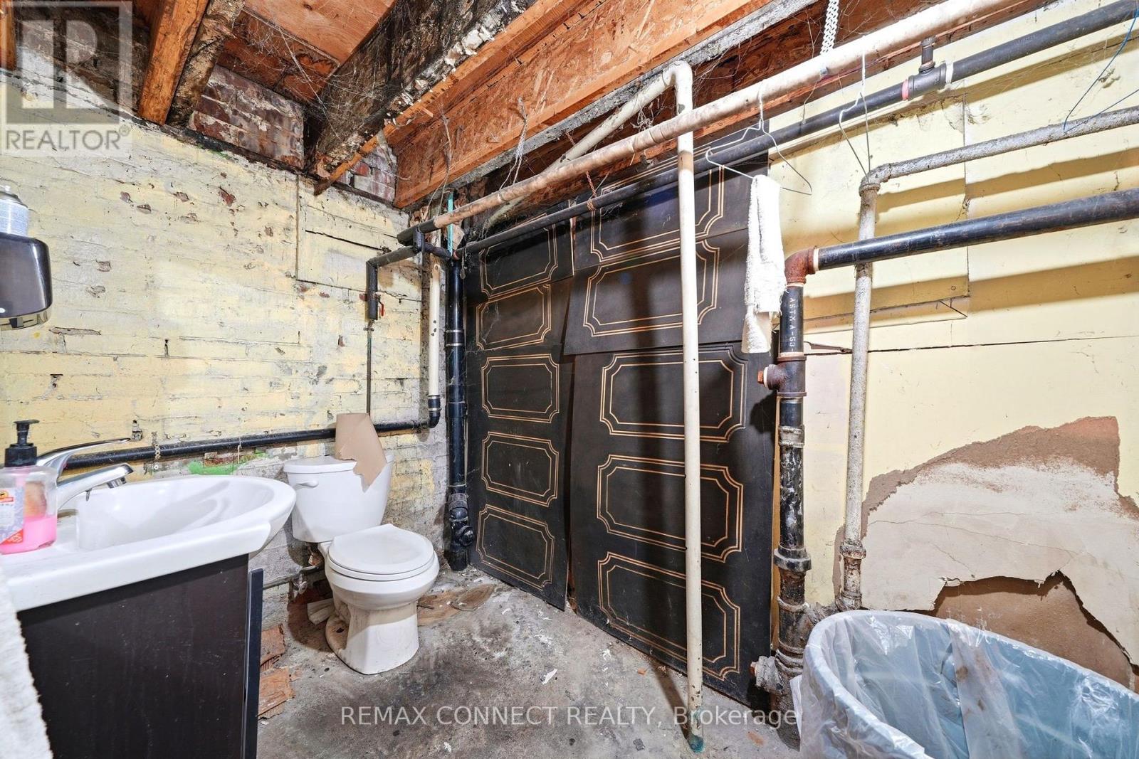 544 Queen Street W, Toronto, Ontario M5V 2B5 - Photo 37 - C14100046