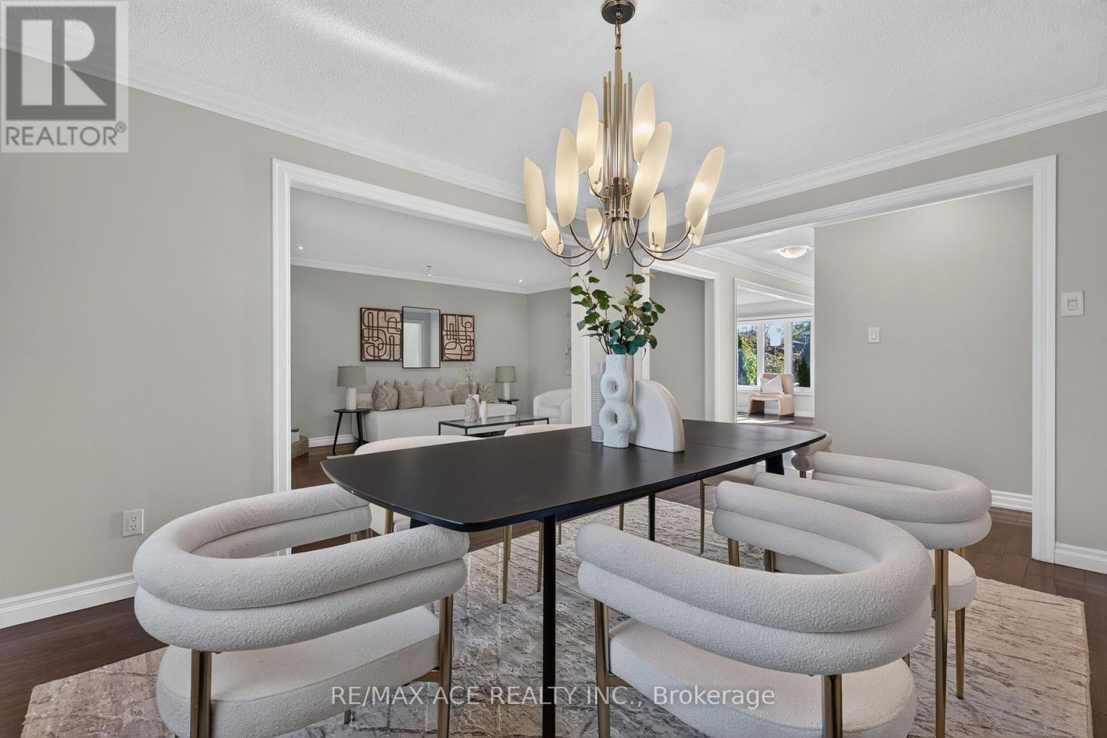 1690 Major Oaks Road, Pickering, Ontario  L1X 1X1 - Photo 11 - E14100048