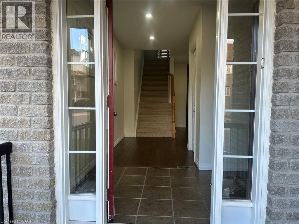 105 Pinnacle Drive Unit# 79, Kitchener, Ontario  N2P 1B8 - Photo 4 - 40869379