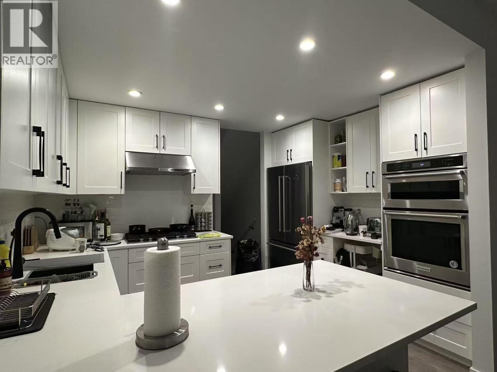 13 3868 NORFOLK STREET, burnaby, British Columbia