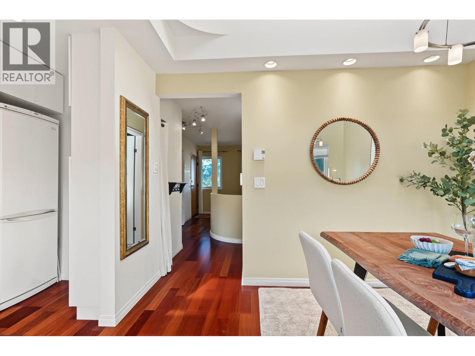 4 2682 W 8th Avenue, Vancouver, British Columbia  V6K 2B6 - Photo 8 - R3176408