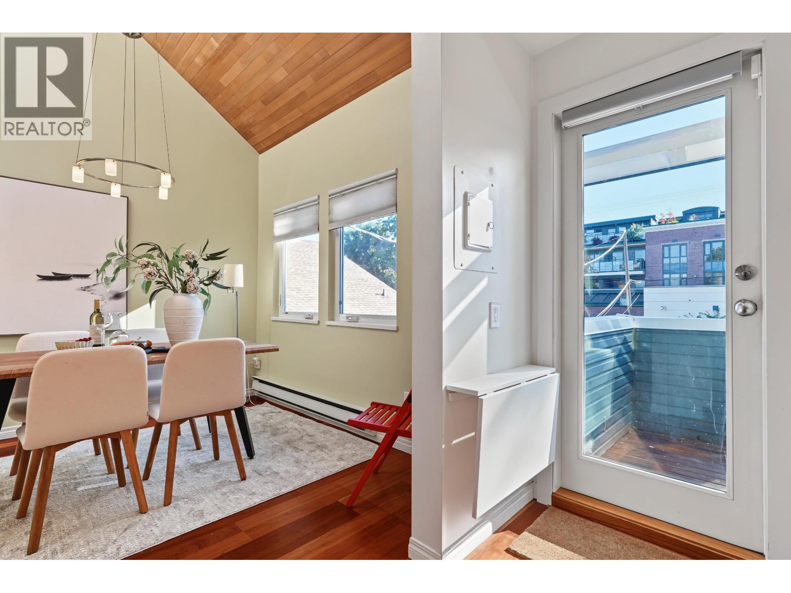 4 2682 W 8th Avenue, Vancouver, British Columbia  V6K 2B6 - Photo 9 - R3176408
