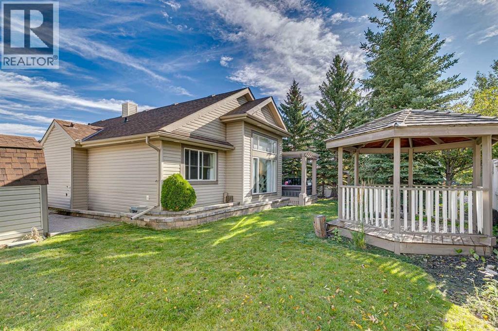 36 Hidden Ranch Mews NW, Calgary, Alberta  T3A 5Z5 - Photo 32 - A2349545