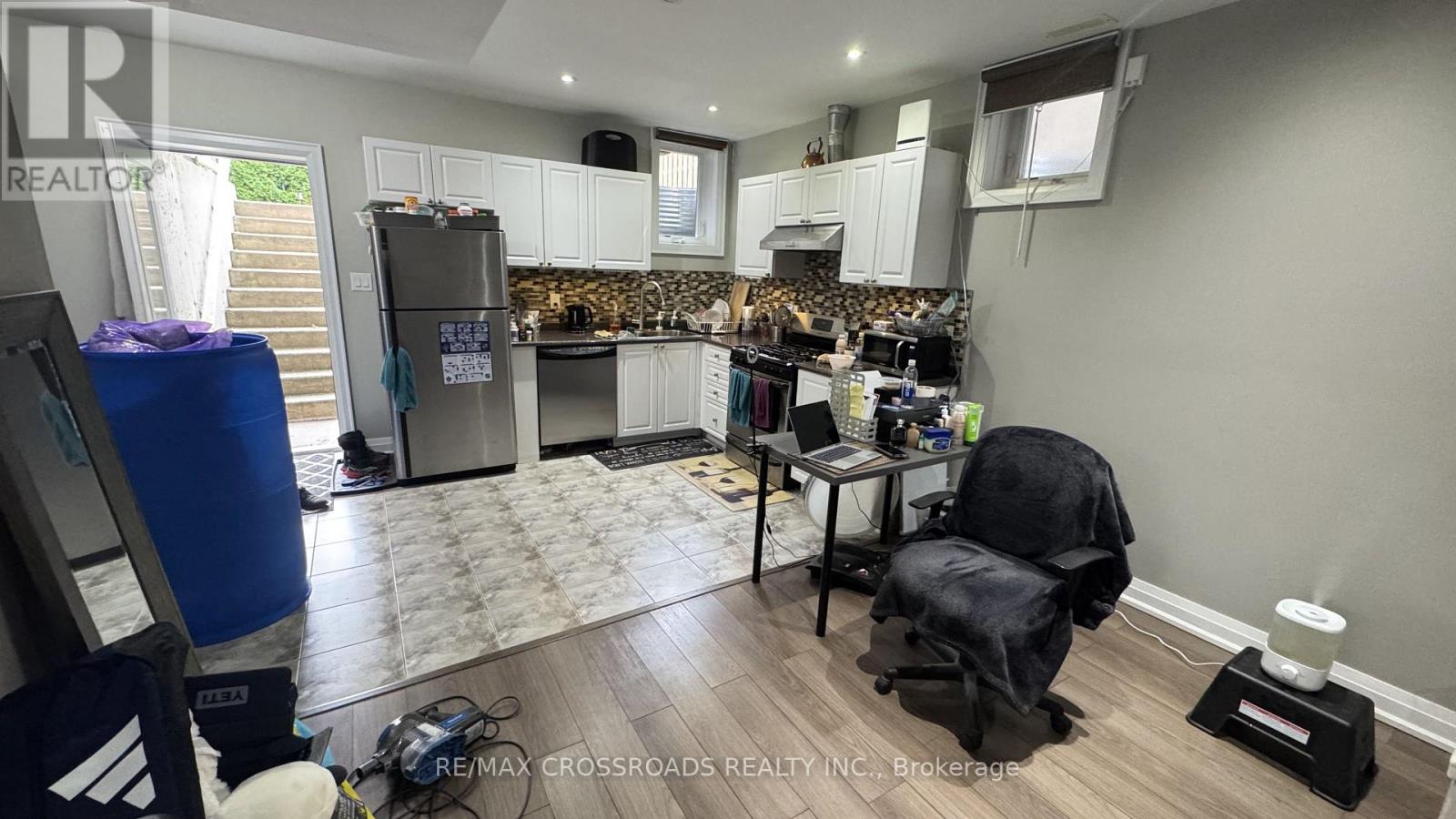43 Waniska Avenue, Toronto, Ontario  M8Y 1R1 - Photo 6 - W14099218