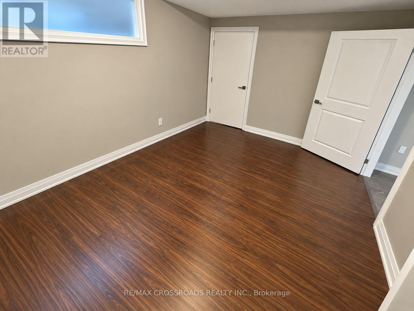 43 Waniska Avenue, Toronto, Ontario  M8Y 1R1 - Photo 11 - W14099218