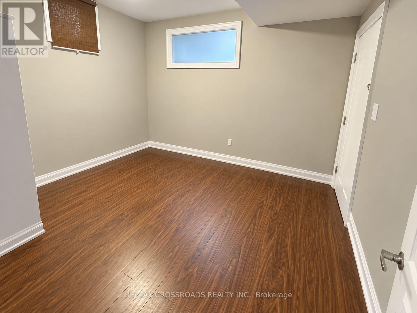 43 Waniska Avenue, Toronto, Ontario  M8Y 1R1 - Photo 9 - W14099218