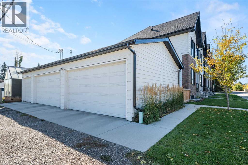 2183 49 Avenue Sw, Calgary, Alberta  T2T 5C1 - Photo 31 - A2351872