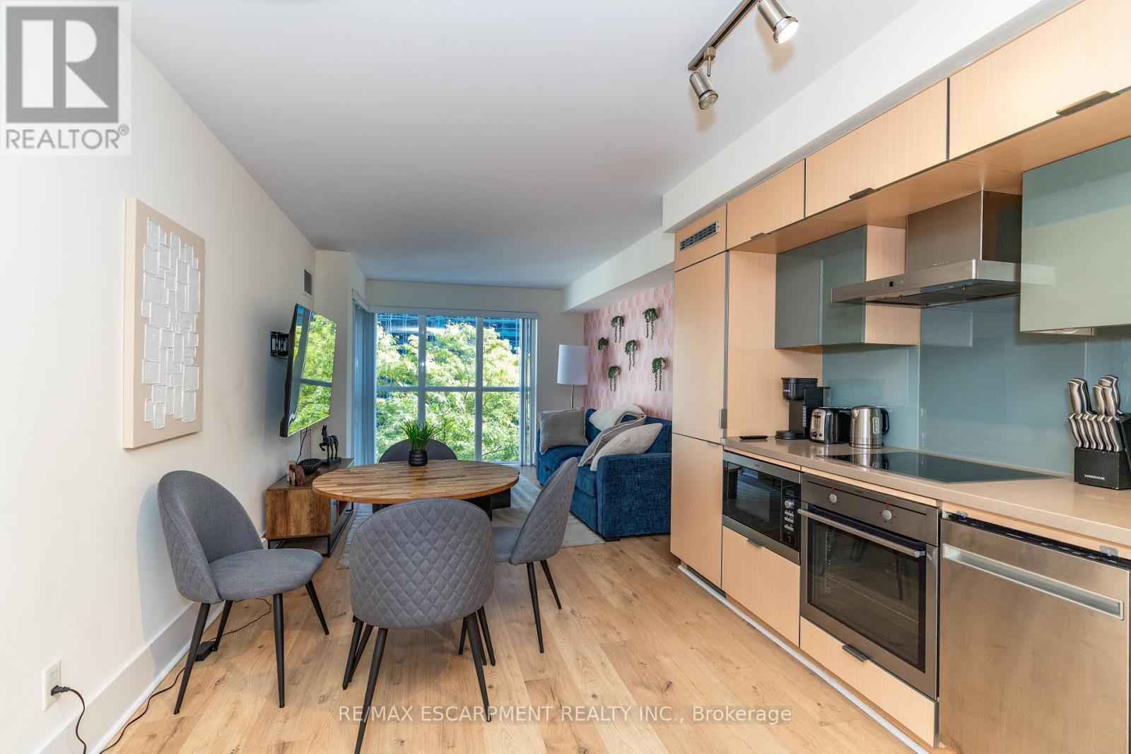 307 - 300 Front Street W, Toronto, Ontario  M5V 0E9 - Photo 8 - C14095994